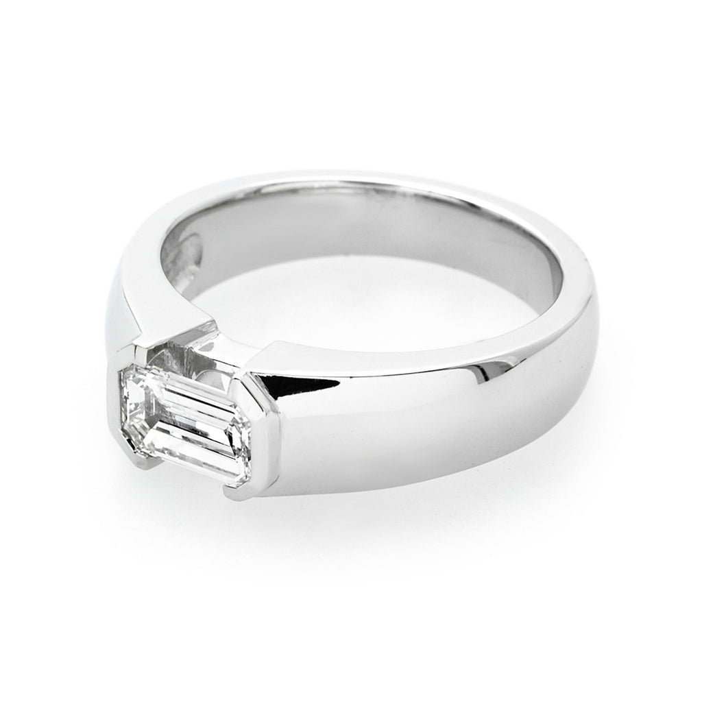 The Cassandra Engagement Ring