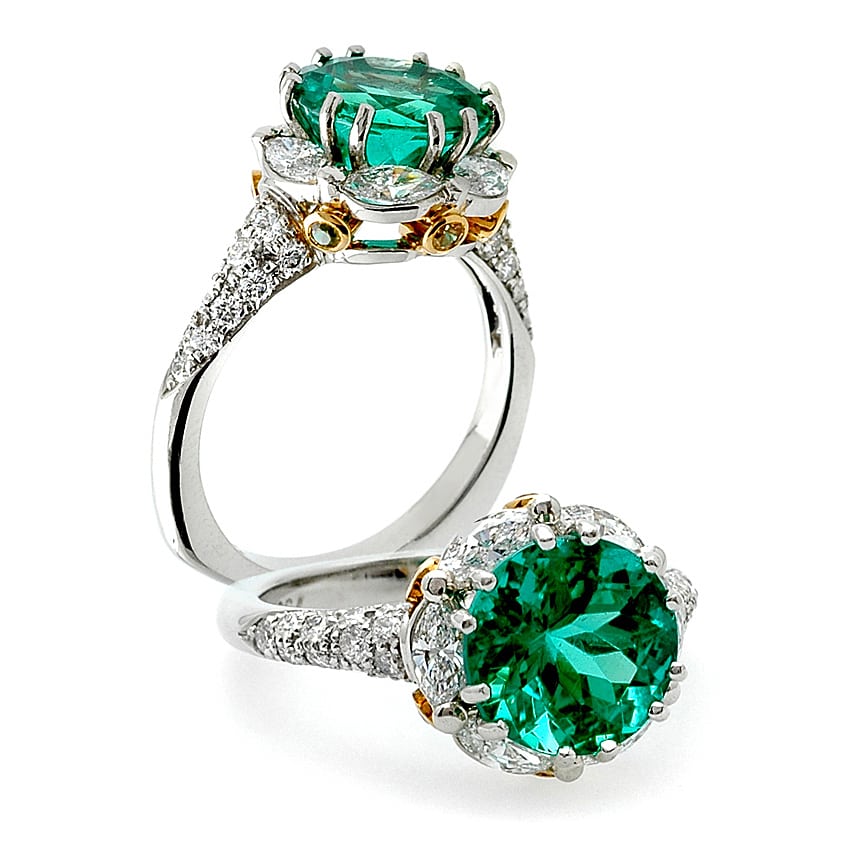 The Yara Emerald Ring